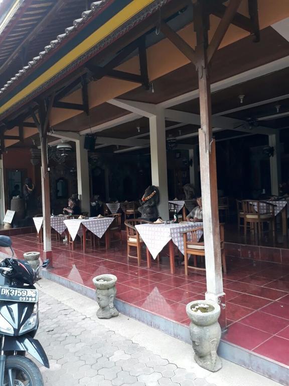 Agung And Sue Watering Hole I Hotel Sanur Exterior foto